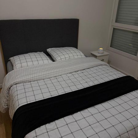 Spacieux Appartement De Charme, Pres De Paris マント・ラ・ジョリー エクステリア 写真