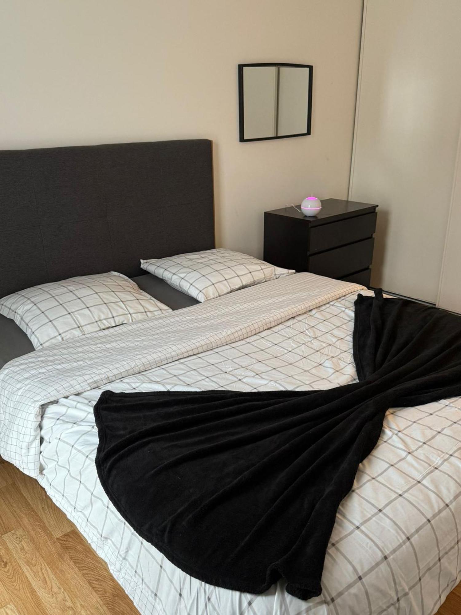 Spacieux Appartement De Charme, Pres De Paris マント・ラ・ジョリー エクステリア 写真